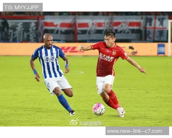 广州恒大足球门票热销中球迷必看购票攻略与赛事信息分享 广州恒大足球门票热销中球迷必看购票攻略与赛事信息分享